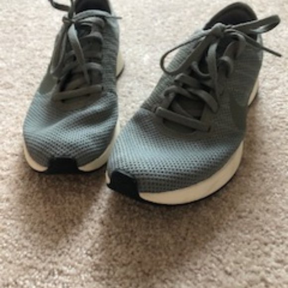 Army green Nike sneakers -size 6 - Picture 2 of 2